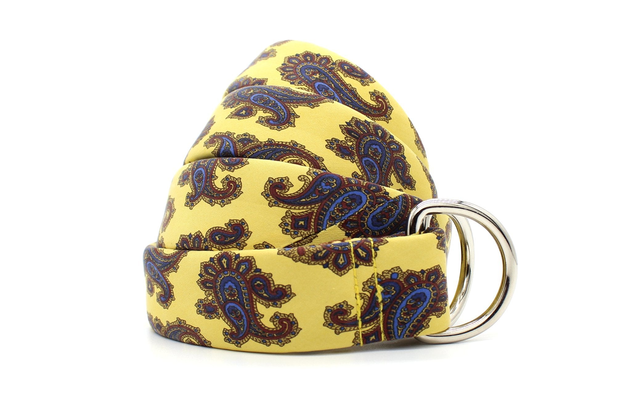 KRAGÜ PAISLEY GOLDEN YELLOW - KRAGÜ GÜRTEL AUS SEIDE MIT SILBERNER GÜRTELSCHNALLE. DAS MODISCHE ACCESSOIRE. AUFFÄLLIG, STYLISCH UND MODERN.